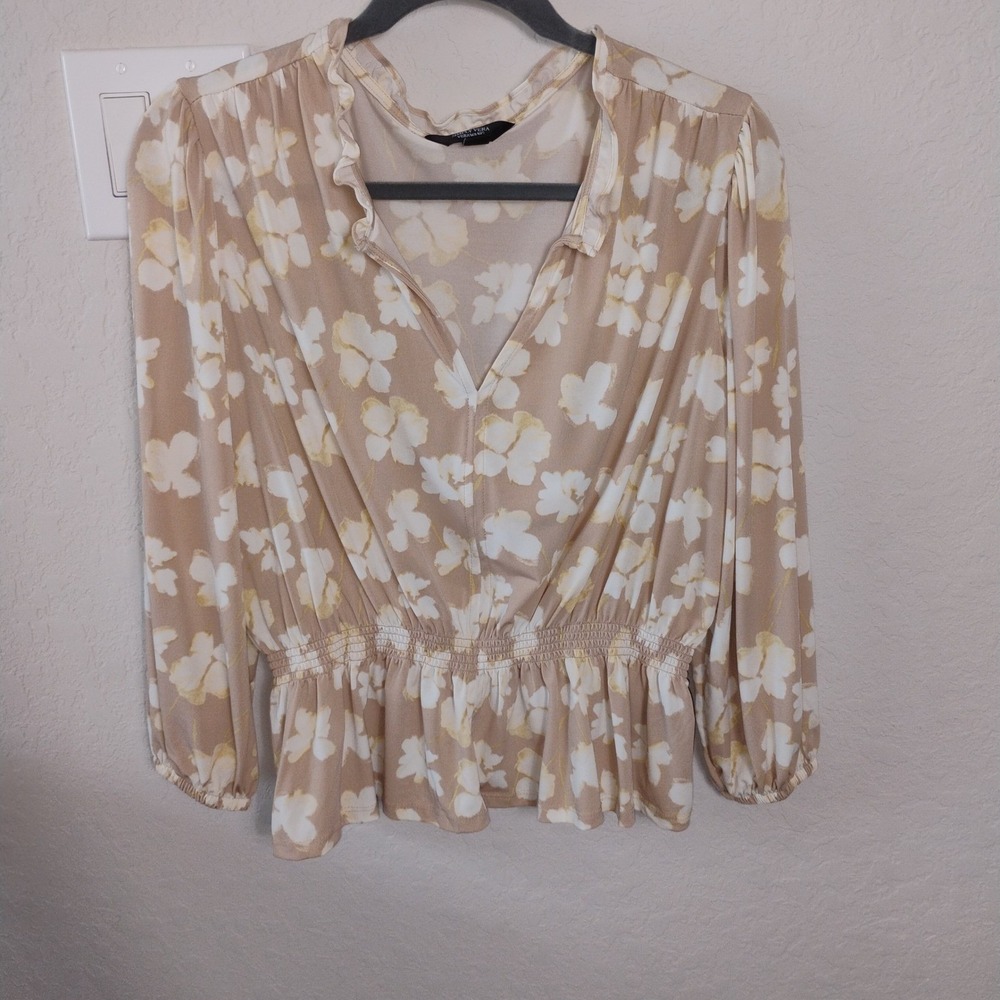 Simply Vera Vera Wang Petite Large Tan Floral Smocked Peplum Blouse V-Neck Top